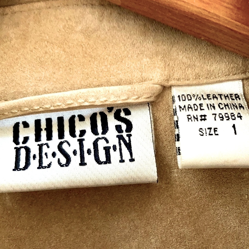 Versatile Camel Suede Jacket - image 7